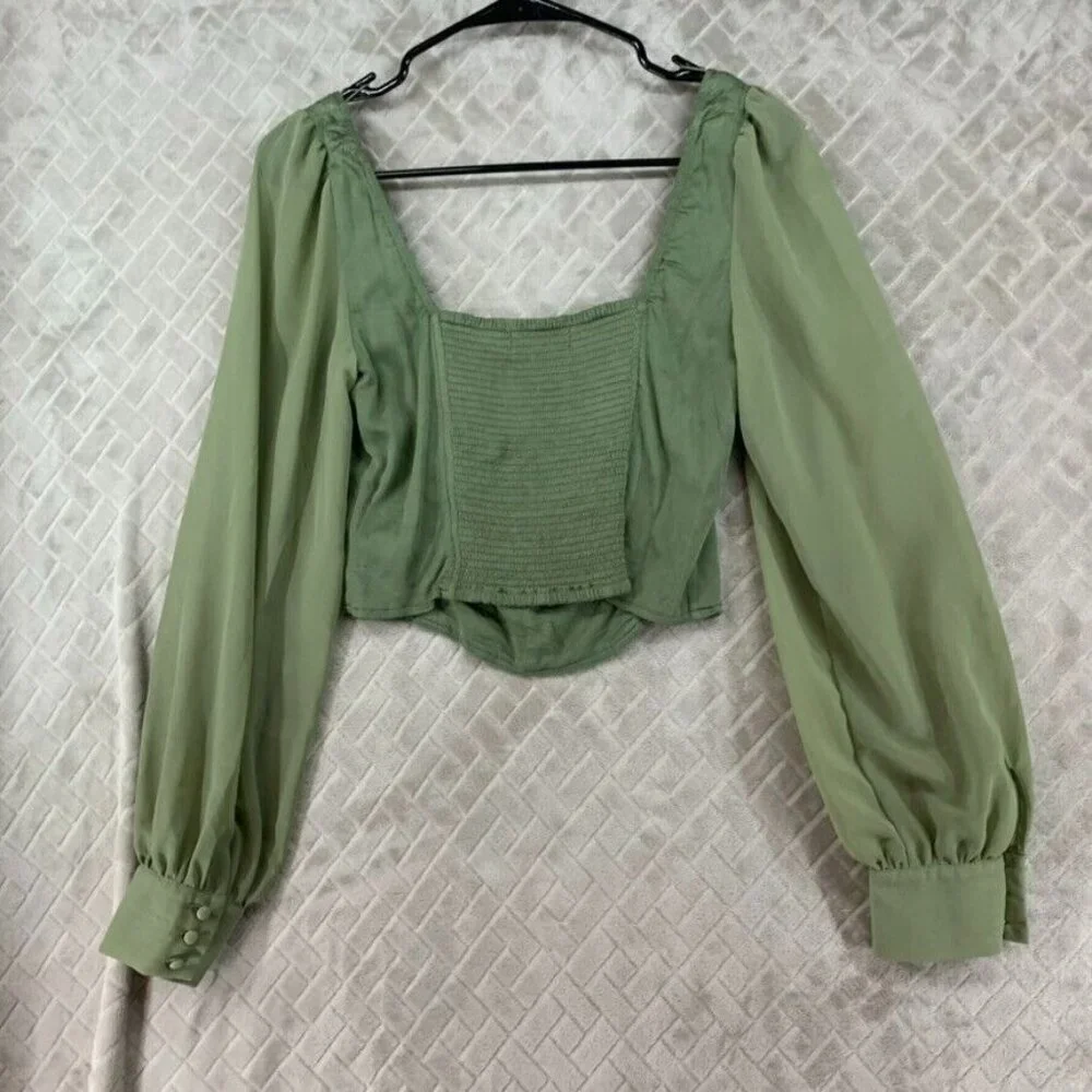 Urban Outfitters Womans Medium Crop Top Green Long Sheer Sleeve Smocked Back - Picture 13 of 16